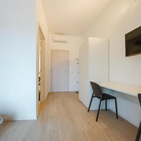 Raffinata Stanza 5 Con Bagno Privato Zona Stazione Padova