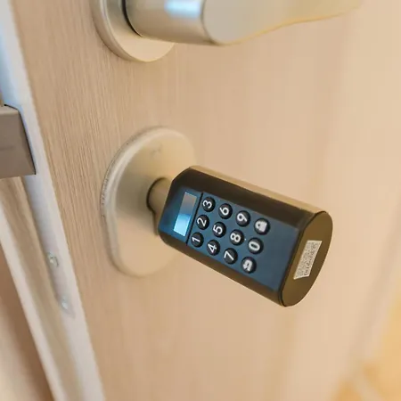 Raffinata Stanza 5 Con Bagno Privato Zona Stazione 게스트하우스 *